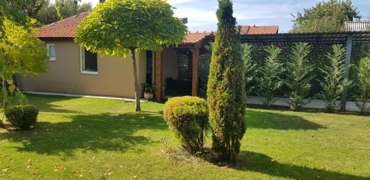 Apartment Lena Nikšić Esterno foto